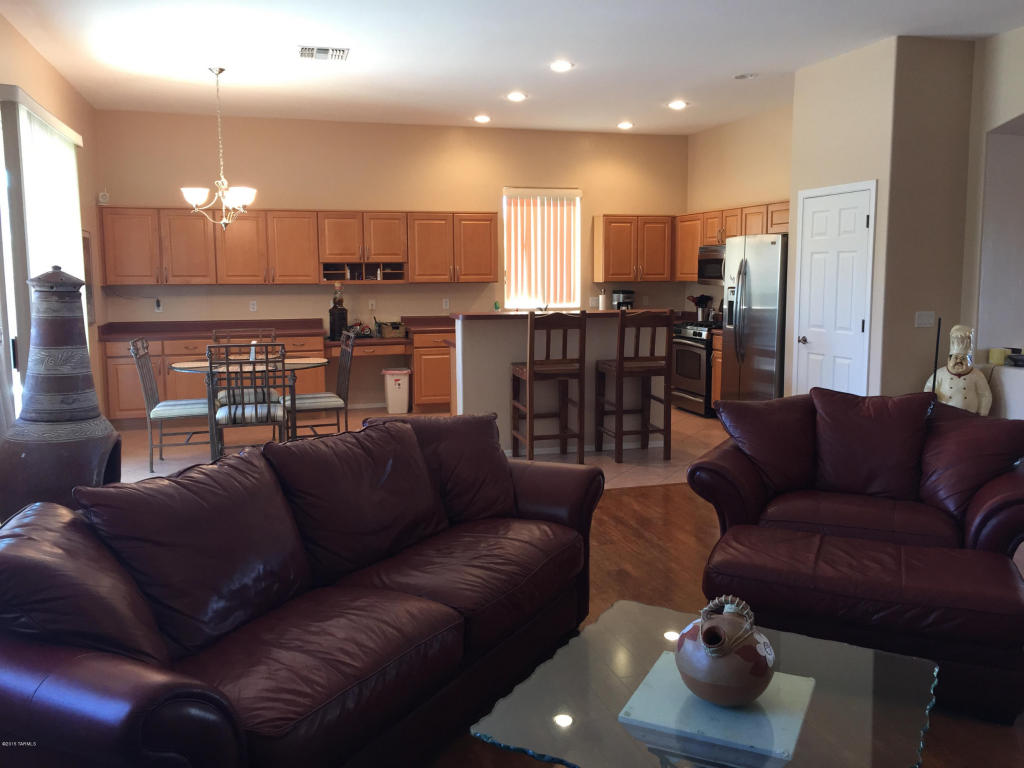 749 E Blue Mesa Pl, Vail, AZ 85641 photo 6