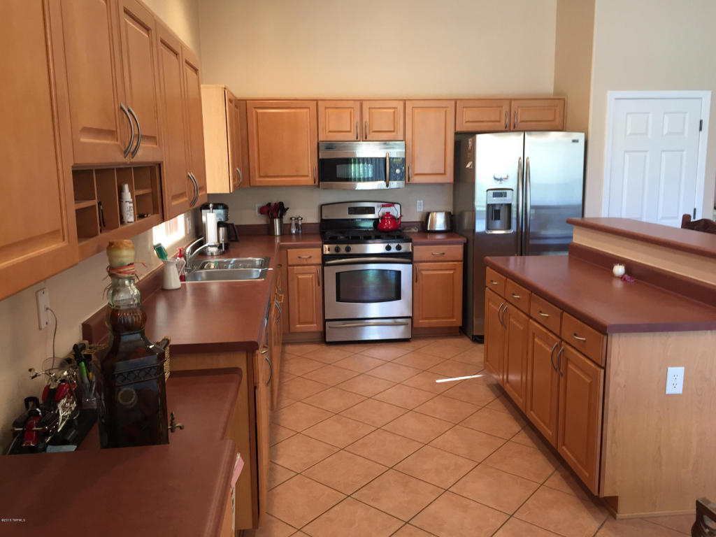 749 E Blue Mesa Pl, Vail, AZ 85641 photo 3