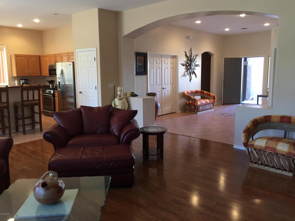 749 E Blue Mesa Pl, Vail, AZ 85641 photo 5