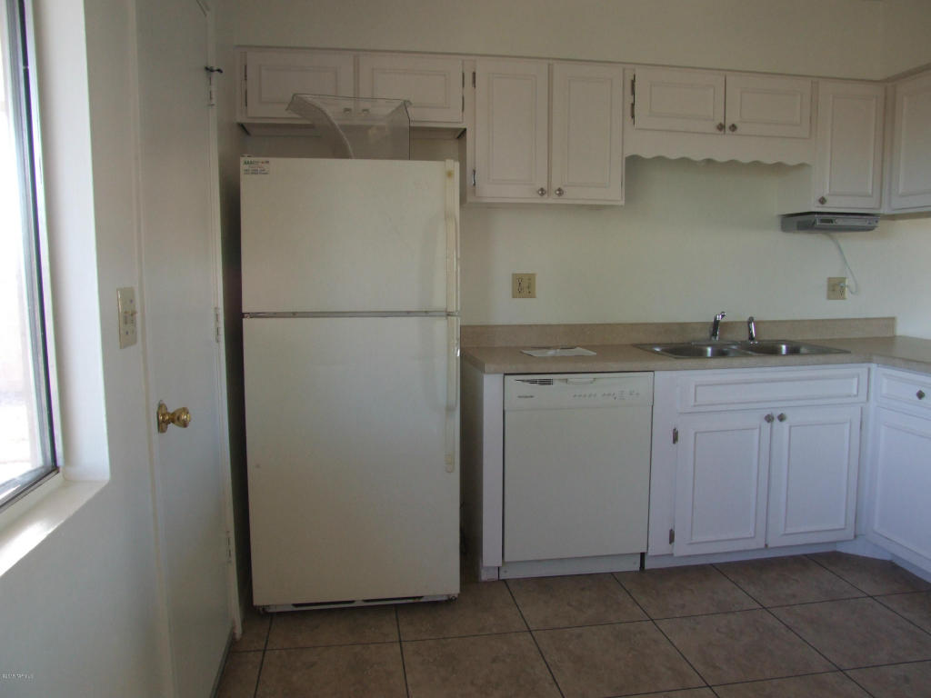 9780 E Celeste Dr, Tucson, AZ 85730 photo 7