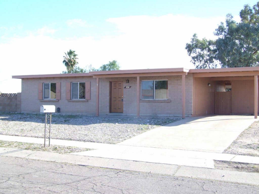 9780 E Celeste Dr, Tucson, AZ 85730 photo 1