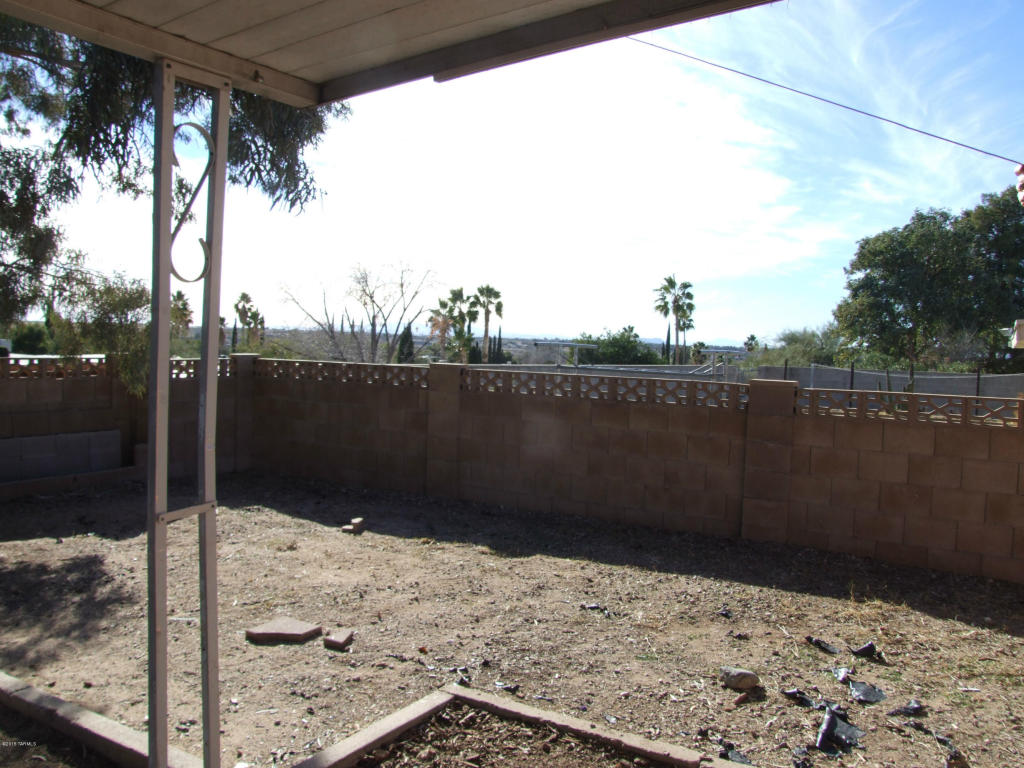 9780 E Celeste Dr, Tucson, AZ 85730 photo 19