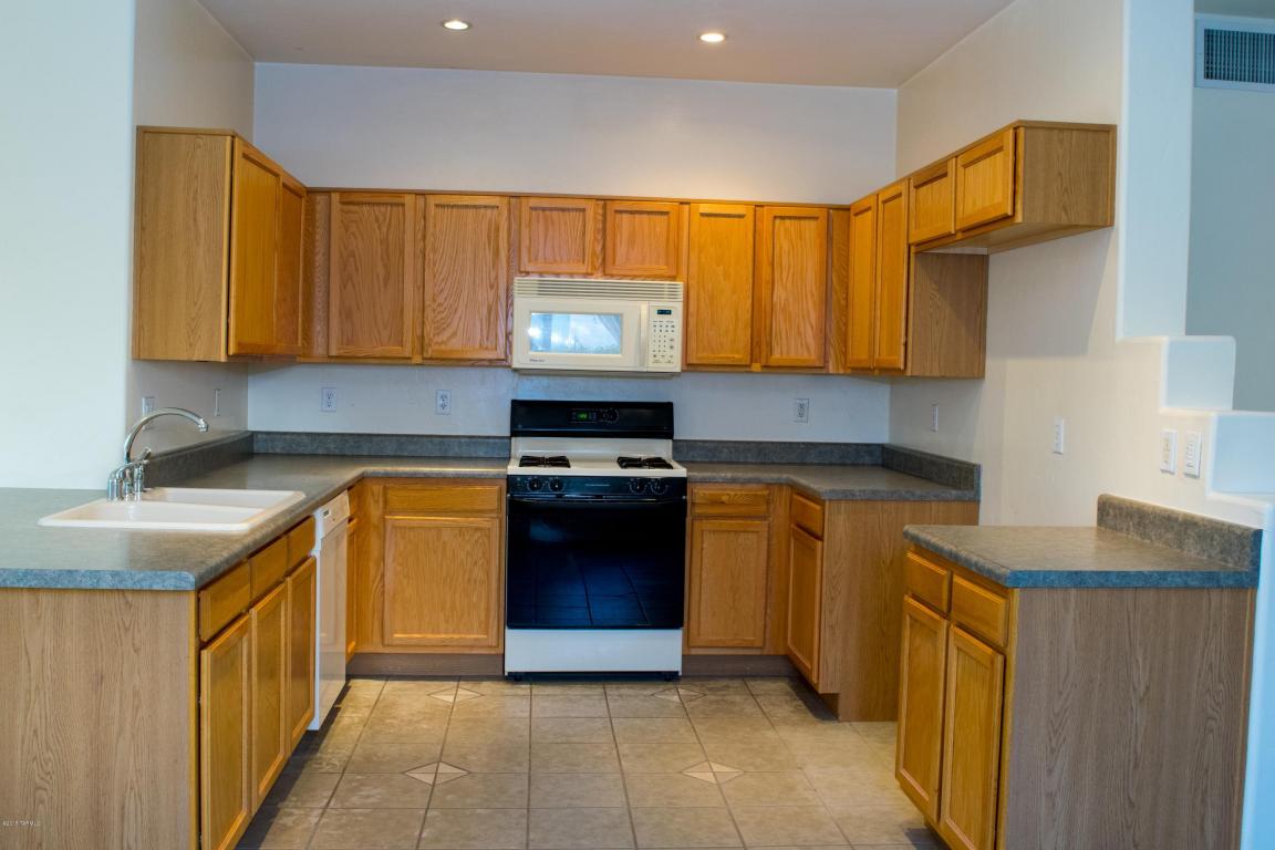 114 Elixir Pl, Oro Valley, AZ 85755 photo 3