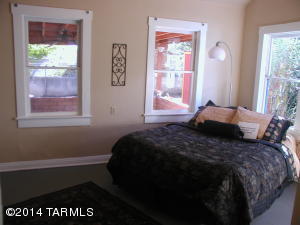 606 E 9th St, Tucson, AZ 85705 photo 8
