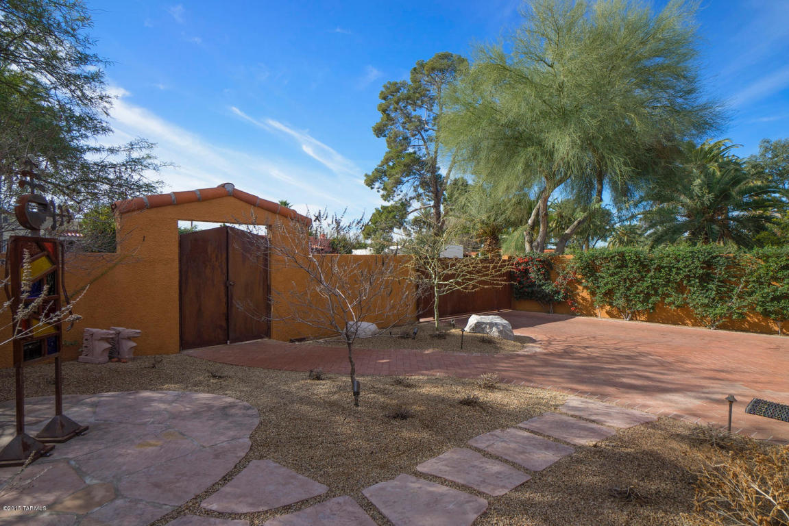 2233 E 5th St, Tucson, AZ 85719 photo 4