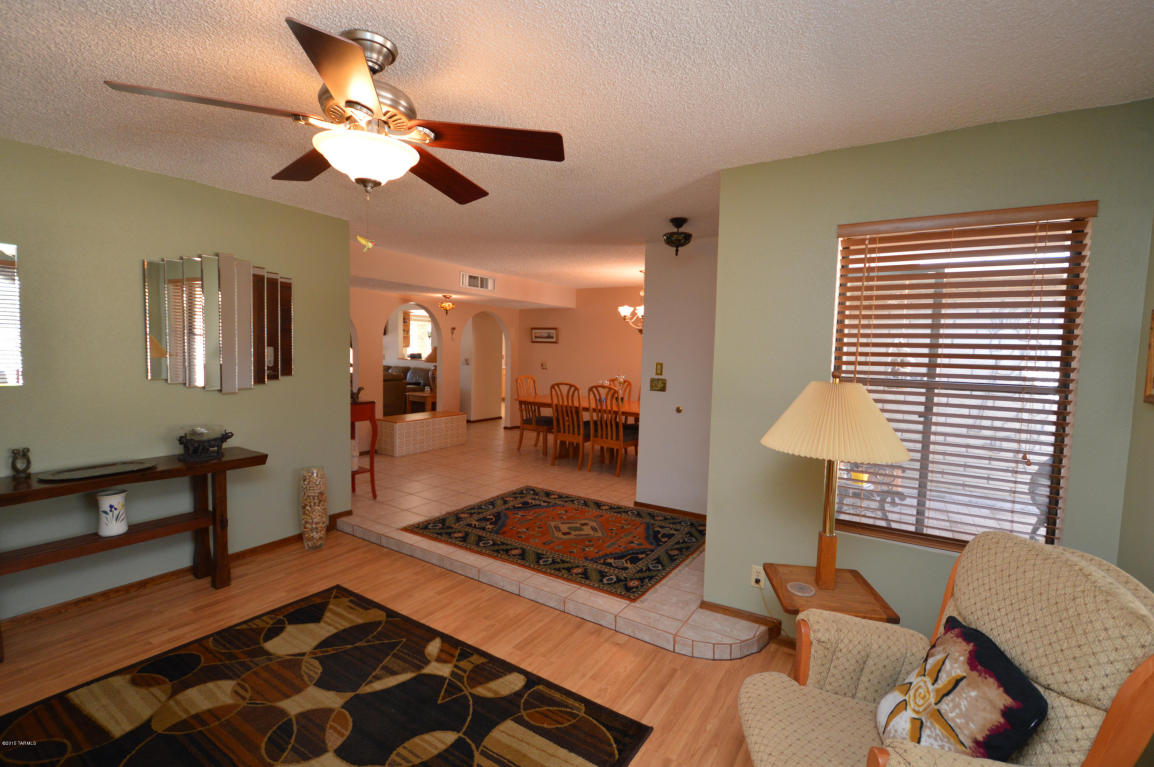 8898 E Saddleback Dr, Tucson, AZ 85749 photo 9