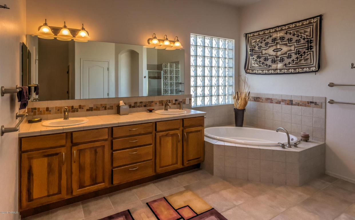 610 E Drawdown Trl, Vail, AZ 85641 photo 16