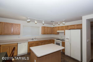 13714 E Shadow Pines Ln, Vail, AZ 85641 photo 2
