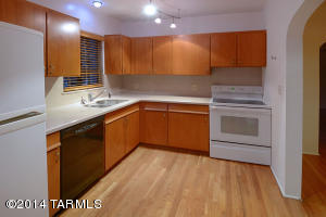 2031 E Spring St, Tucson, AZ 85719 photo 10