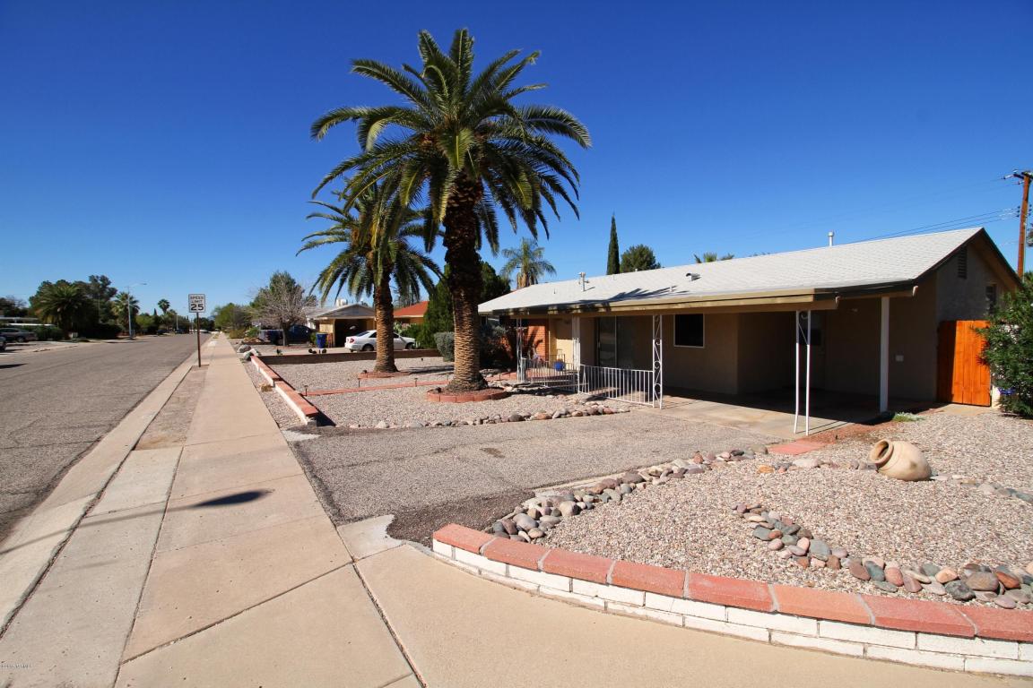 7457 Eli Dr, Tucson, AZ 85710 photo 4