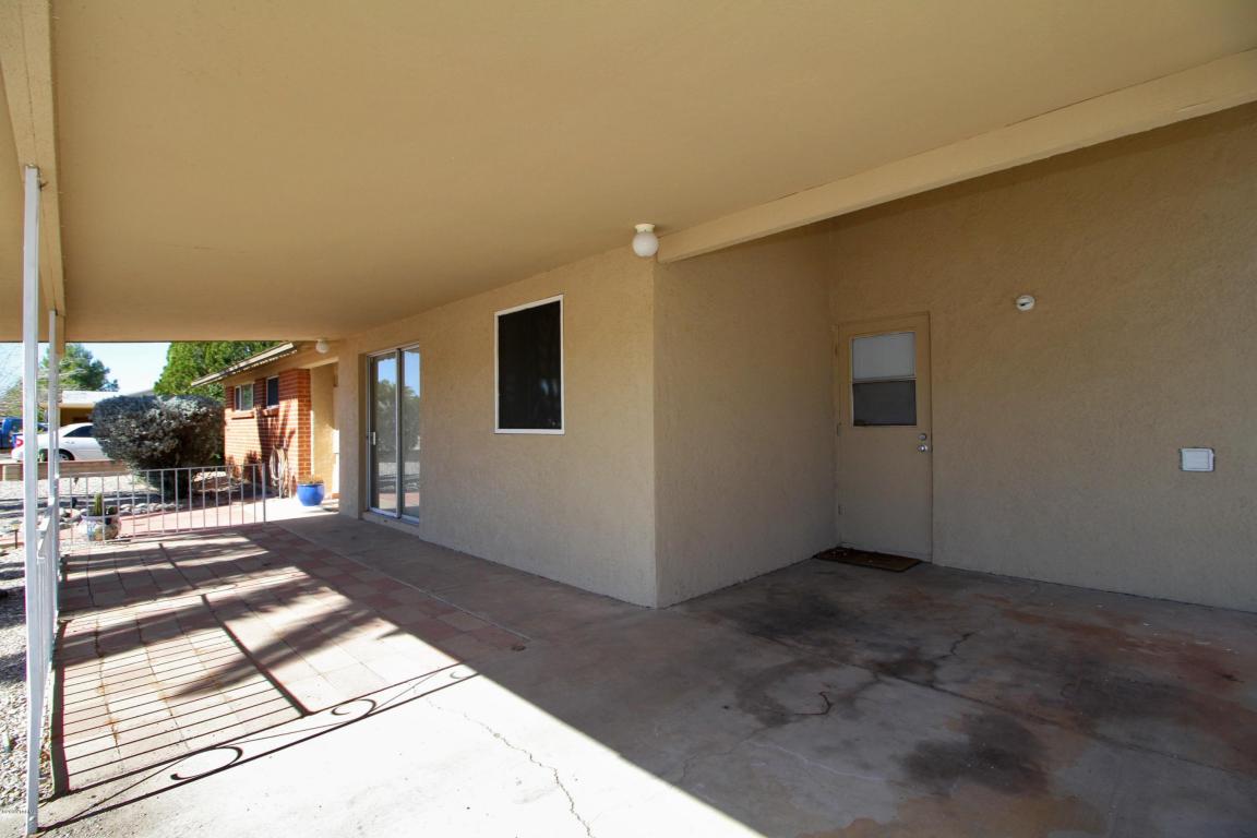 7457 Eli Dr, Tucson, AZ 85710 photo 5
