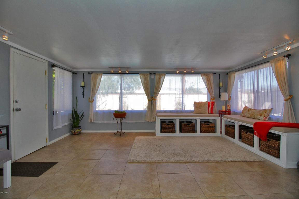 7457 Eli Dr, Tucson, AZ 85710 photo 9