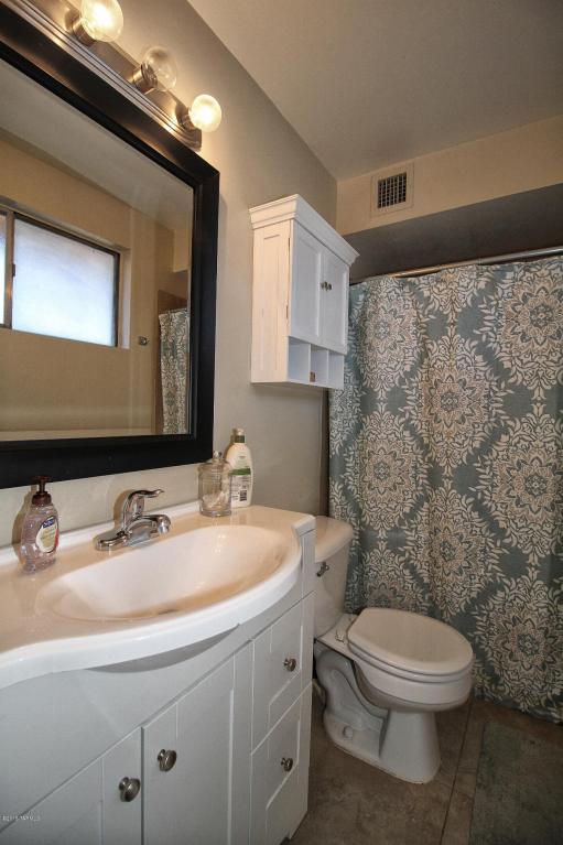 7457 Eli Dr, Tucson, AZ 85710 photo 17