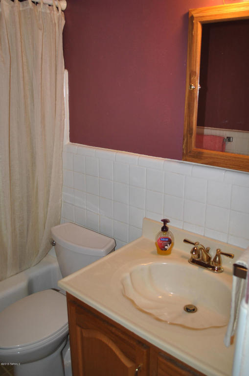 409 E Knox Dr, Tucson, AZ 85705 photo 10