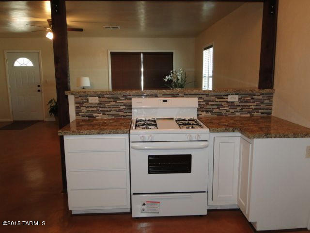 3320 E Lee St, Tucson, AZ 85716 photo 5