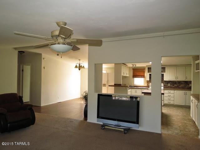 15600 E Colossal Cave Rd, Vail, AZ 85641 photo 3