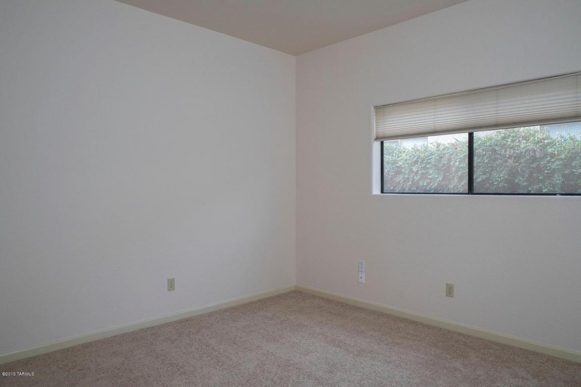 7331 E Springcrest Dr, Tucson, AZ 85715 photo 13