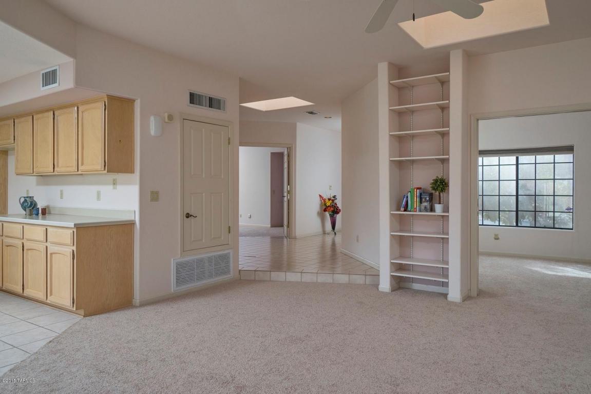 7331 E Springcrest Dr, Tucson, AZ 85715 photo 4