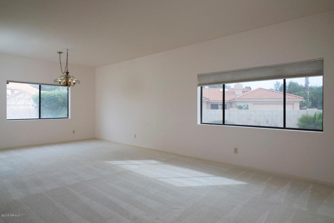 7331 E Springcrest Dr, Tucson, AZ 85715 photo 8