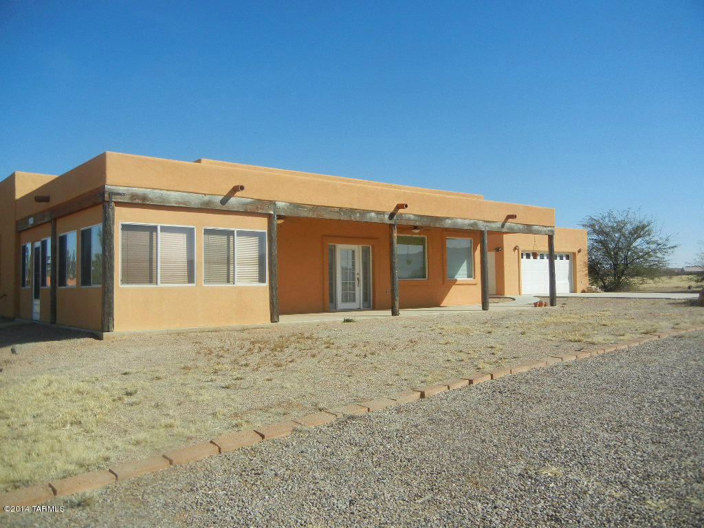 918 E Pinon Pl, Pearce, AZ 85625 photo 1