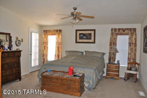 1450 E Morris Ln, Benson, AZ 85602 photo 6