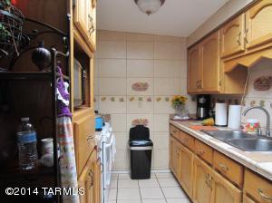 1111 E 26th St, Tucson, AZ 85713 photo 8