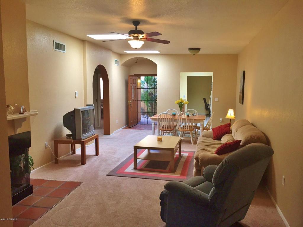 3352 E Popinac Loop, Tucson, AZ 85716 photo 2