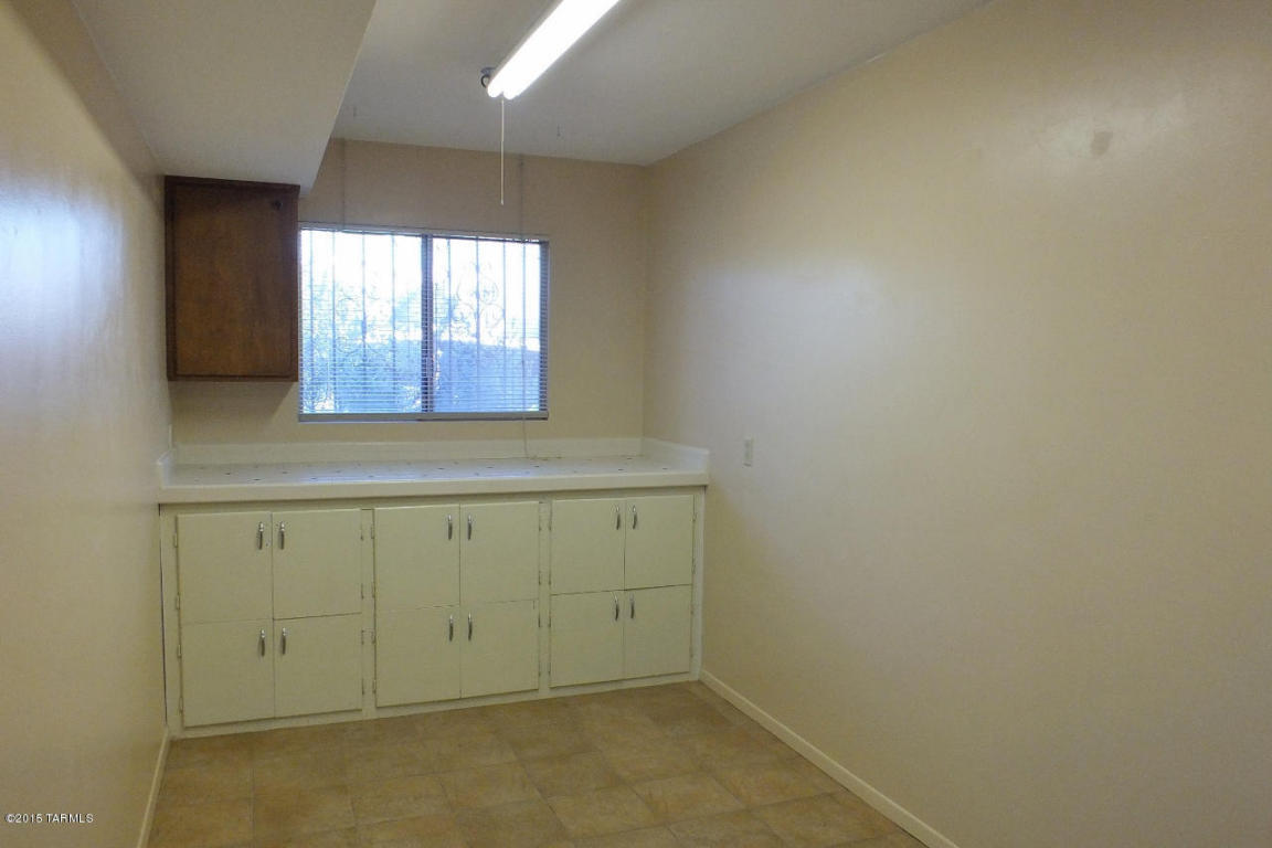 6035 Edison St, Tucson, AZ 85712 photo 23