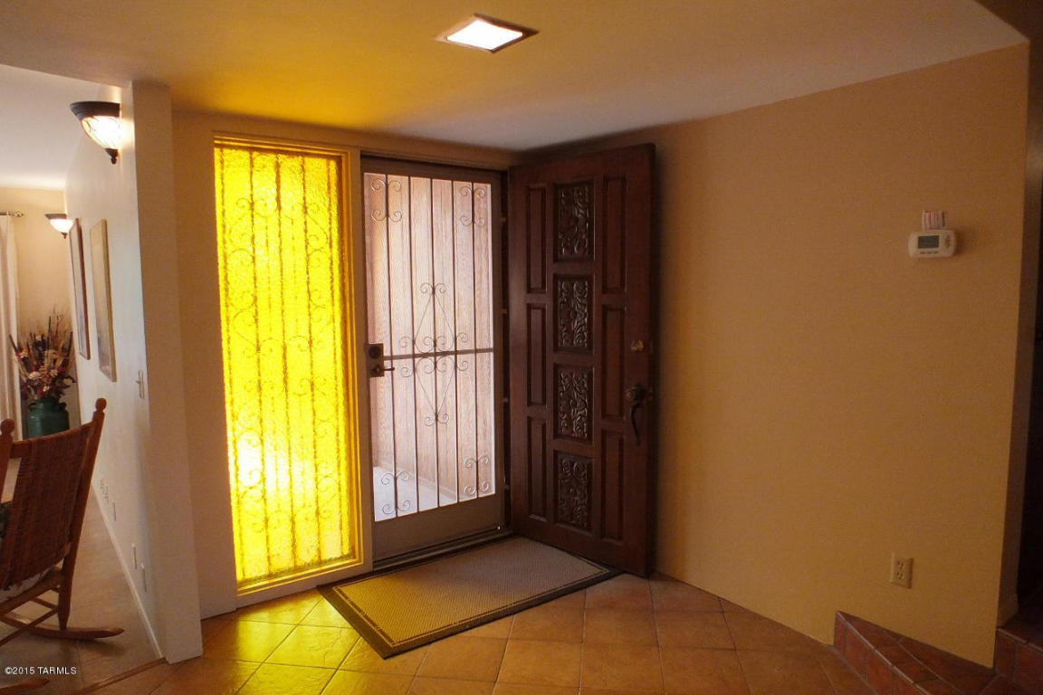6035 Edison St, Tucson, AZ 85712 photo 4