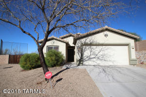 527 E Salt River Pl, Vail, AZ 85641 photo 1