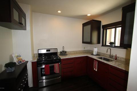 712 E 4th St, Tucson, AZ 85719 photo 7