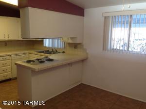 7256 E Montecito Dr, Tucson, AZ 85710 photo 8