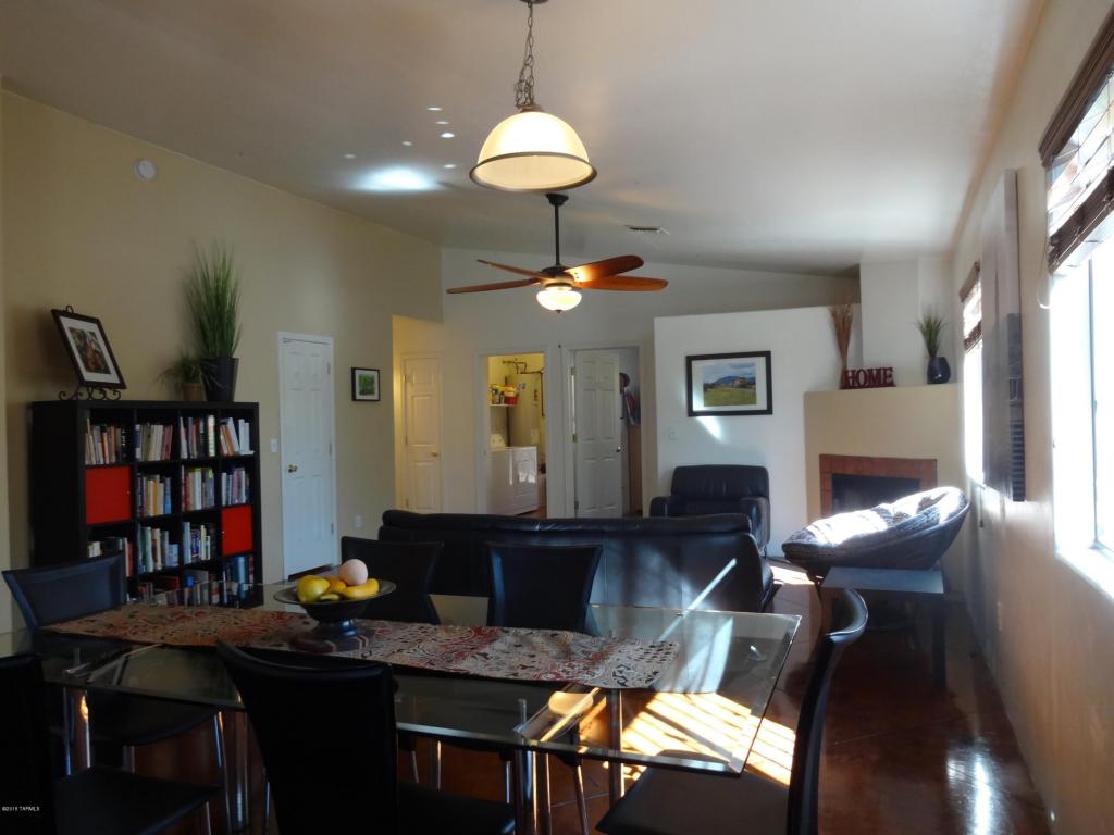 417 E Geronimo Bluff Loop, Tucson, AZ 85705 photo 6