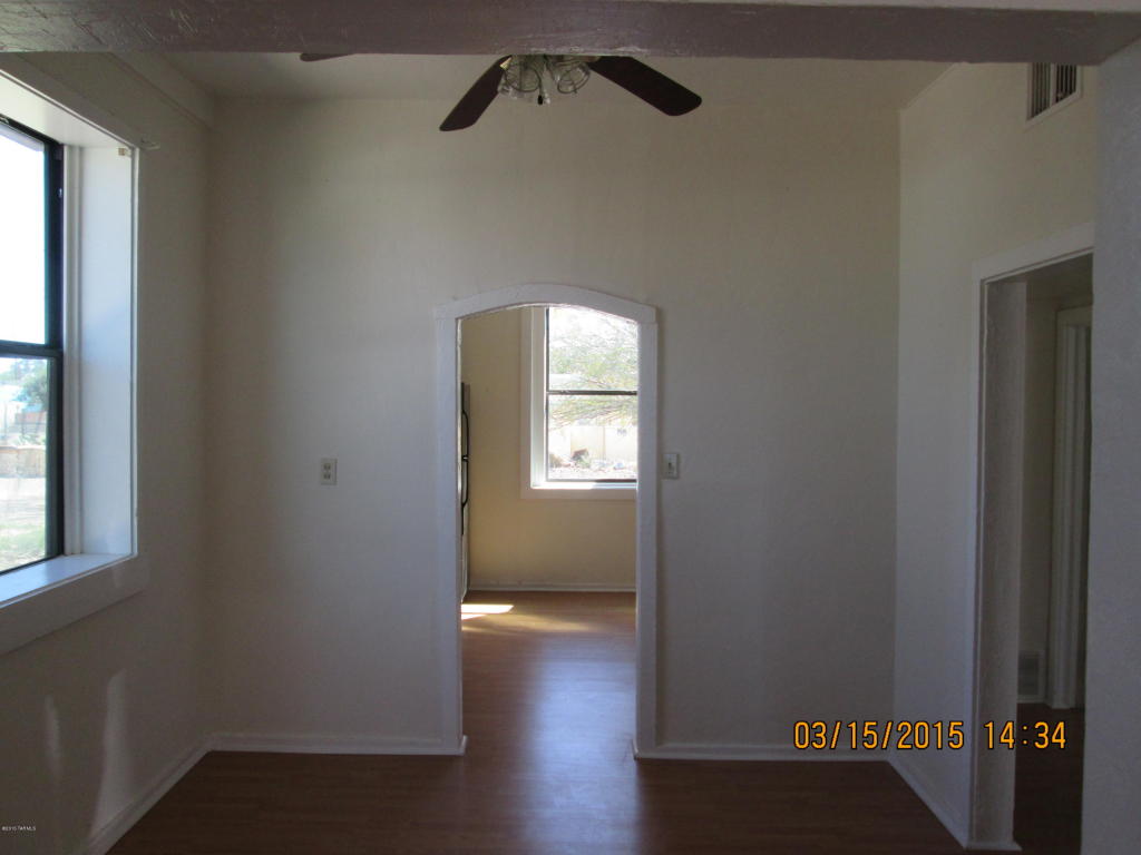 908 E 30th St, Tucson, AZ 85713 photo 4