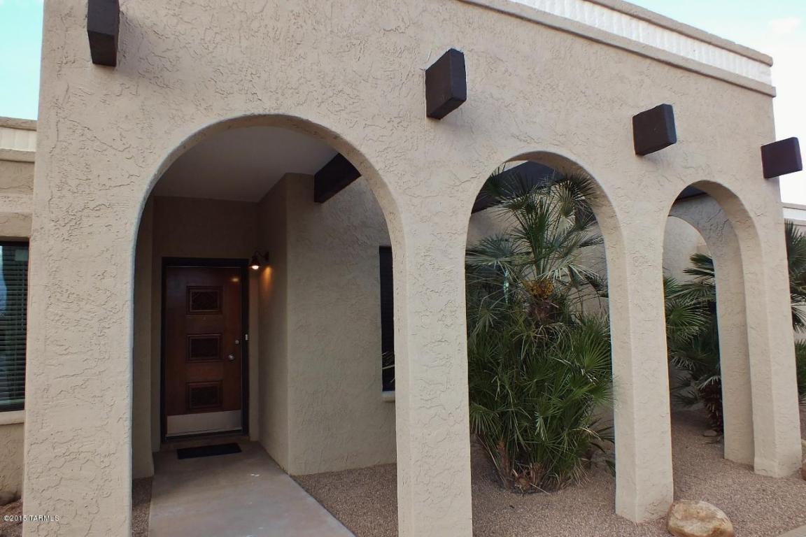 9035 E Saddleback Dr, Tucson, AZ 85749 photo 2