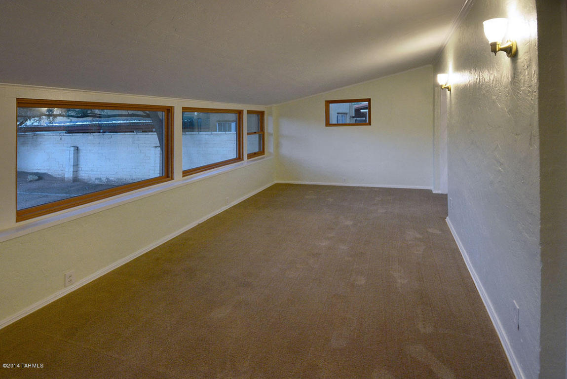 2434 E 3rd St, Tucson, AZ 85719 photo 18