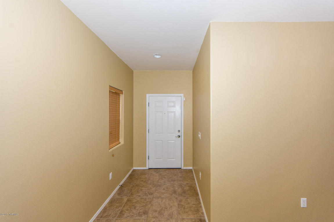 7473 E Fair Meadows Loop, Tucson, AZ 85756 photo 7