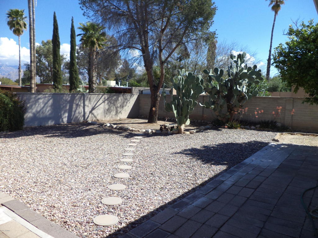 7741 E Lester St, Tucson, AZ 85715 photo 24