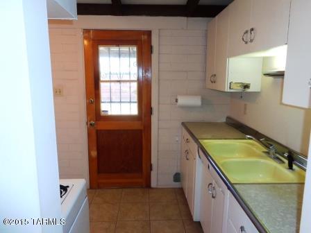 5672 E 30th St, Tucson, AZ 85711 photo 10