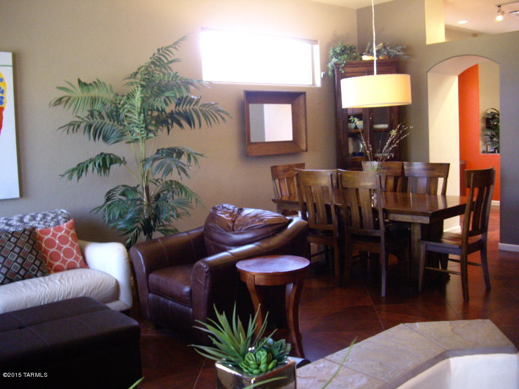 7864 E Solace Pl, Tucson, AZ 85750 photo 2