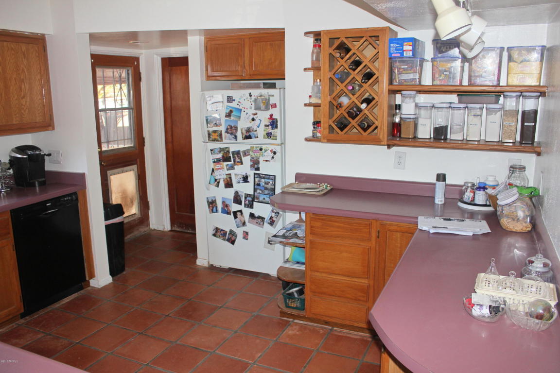 949 Edison St, Tucson, AZ 85719 photo 6