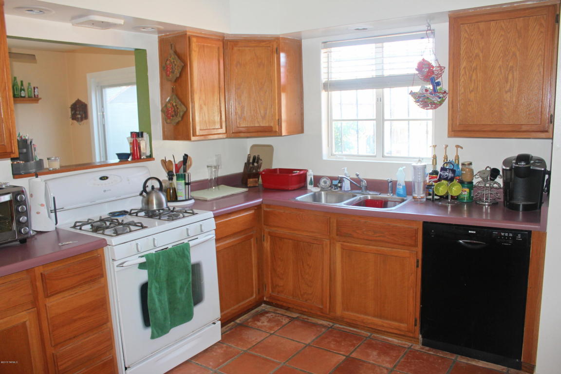 949 Edison St, Tucson, AZ 85719 photo 5