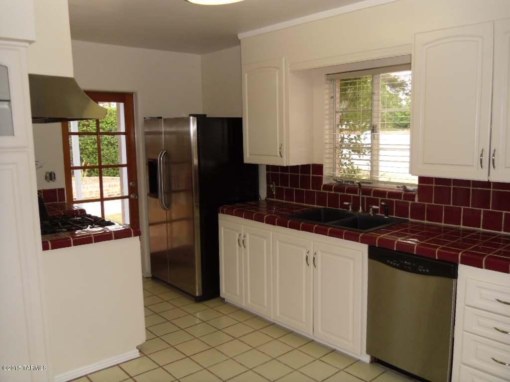2802 Exeter St, Tucson, AZ 85716 photo 9