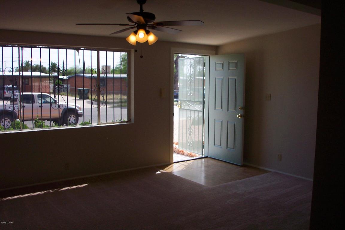 4817 E Andrew St, Tucson, AZ 85711 photo 5