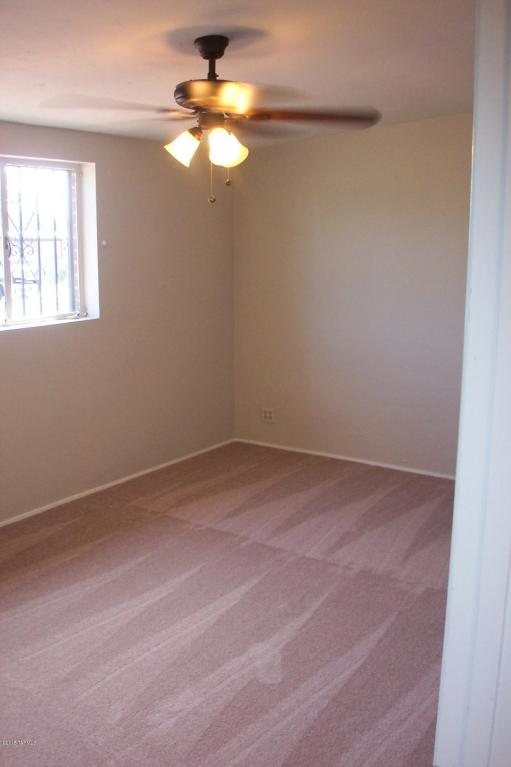 4817 E Andrew St, Tucson, AZ 85711 photo 17