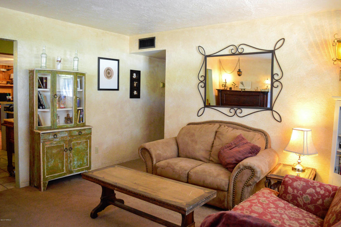 4602 E 15th St, Tucson, AZ 85711 photo 5