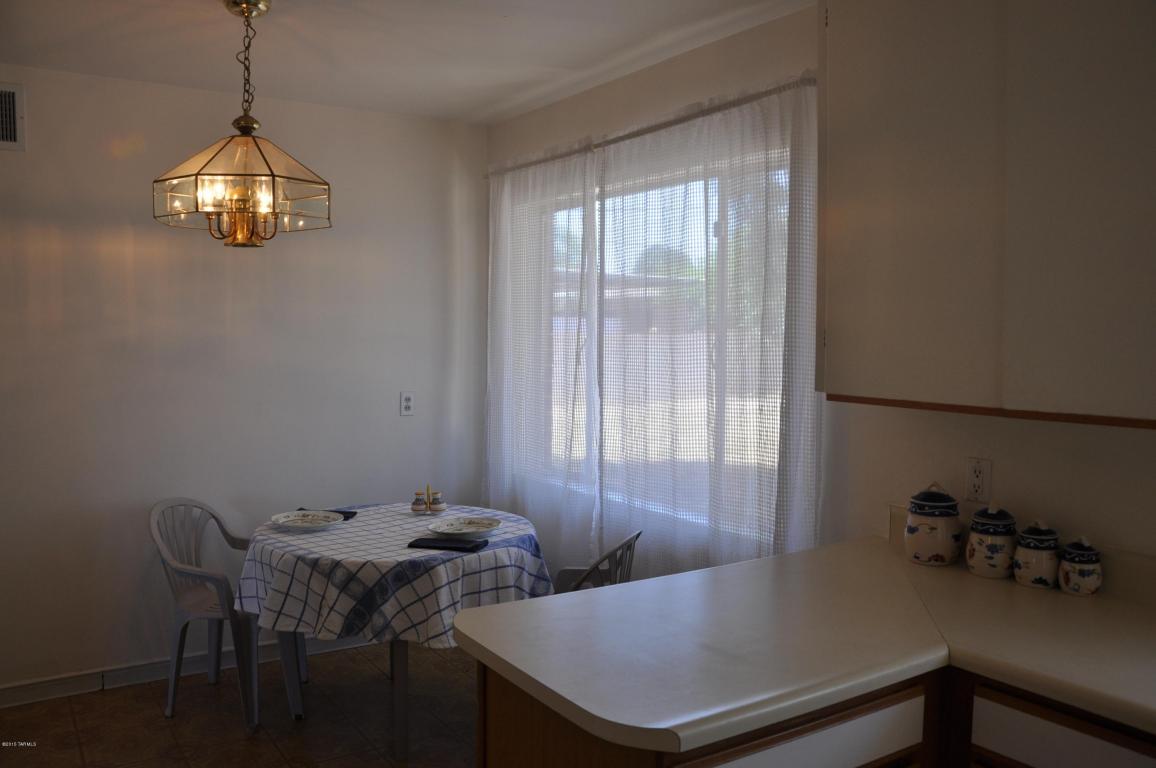 818 E Sequoyah St, Tucson, AZ 85719 photo 5