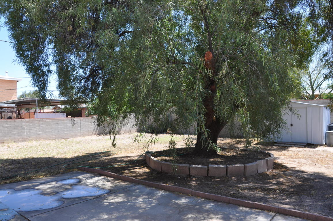 818 E Sequoyah St, Tucson, AZ 85719 photo 16