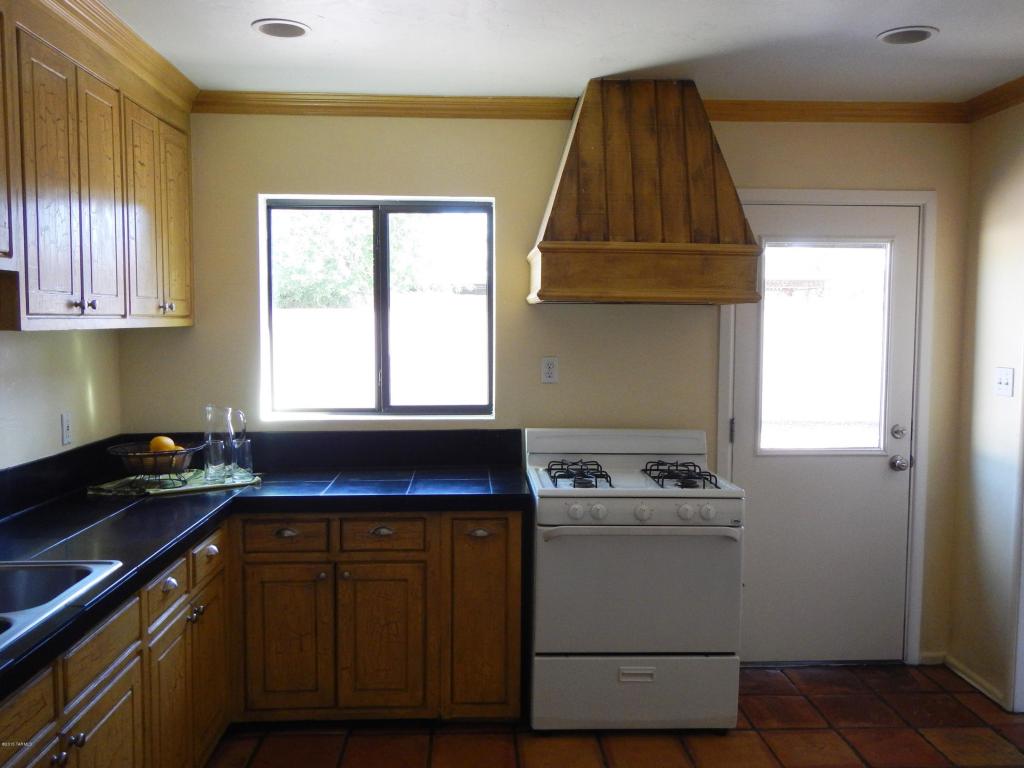 6602 E 12th St, Tucson, AZ 85710 photo 7
