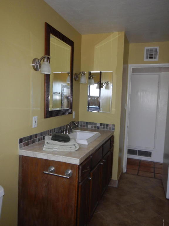 6602 E 12th St, Tucson, AZ 85710 photo 9